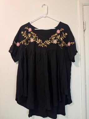 Emery Rose Floral Embroidered Boho Peplum Blouse